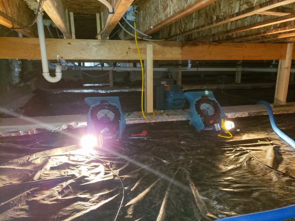 Crawlspace Water Removal in Reston